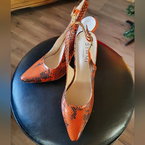 SIMMI London Snakeprint Heels - Picture 1 of 8